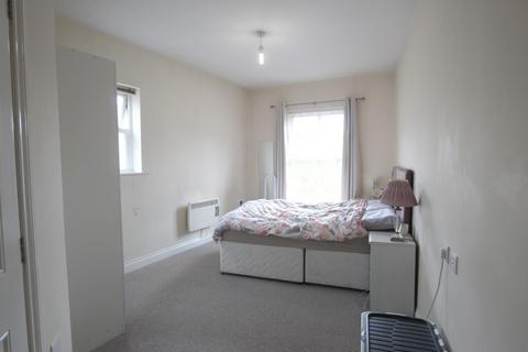 2 bedroom flat to rent, Canal Quay, Britannia Wharf, Bingley