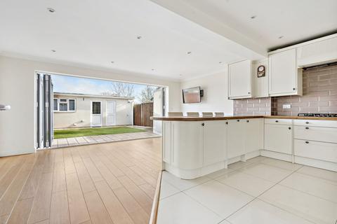 undefined, Oakdale Road, South Oxhey, Watford, WD19