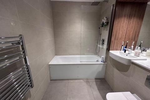 2 bedroom apartment for sale, Samuelson House, Merrick Road, Southall