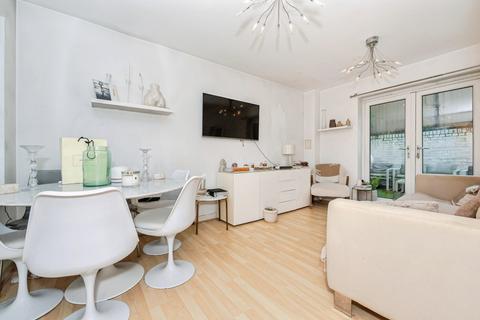 undefined, Courtyard Mews, Greenhithe DA9