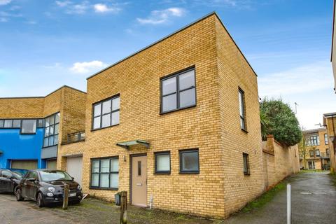 undefined, Courtyard Mews, Greenhithe DA9