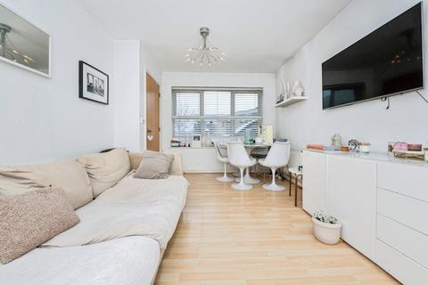 undefined, Courtyard Mews, Greenhithe DA9