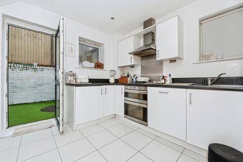 undefined, Courtyard Mews, Greenhithe DA9
