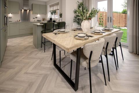 4 bedroom detached house for sale, Clayton-le-Woods PR25