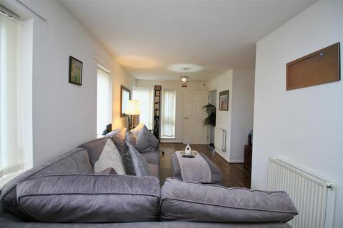 undefined, Bickerdike Avenue, Manchester M12