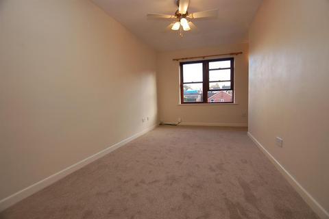 undefined, Flat 3, The Lyndons, Park Street, Kingswinford, DY6 9LX