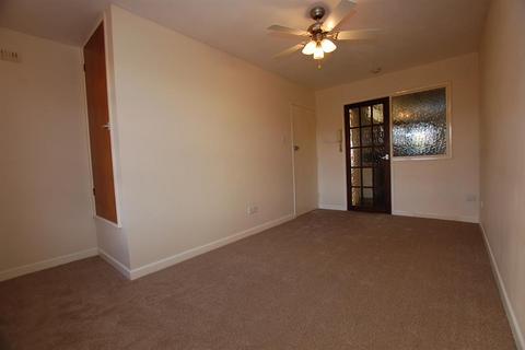 undefined, Flat 3, The Lyndons, Park Street, Kingswinford, DY6 9LX