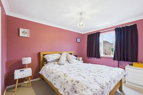 4 bedroom detached house for sale, Woodland Drive, Bramley, RG26