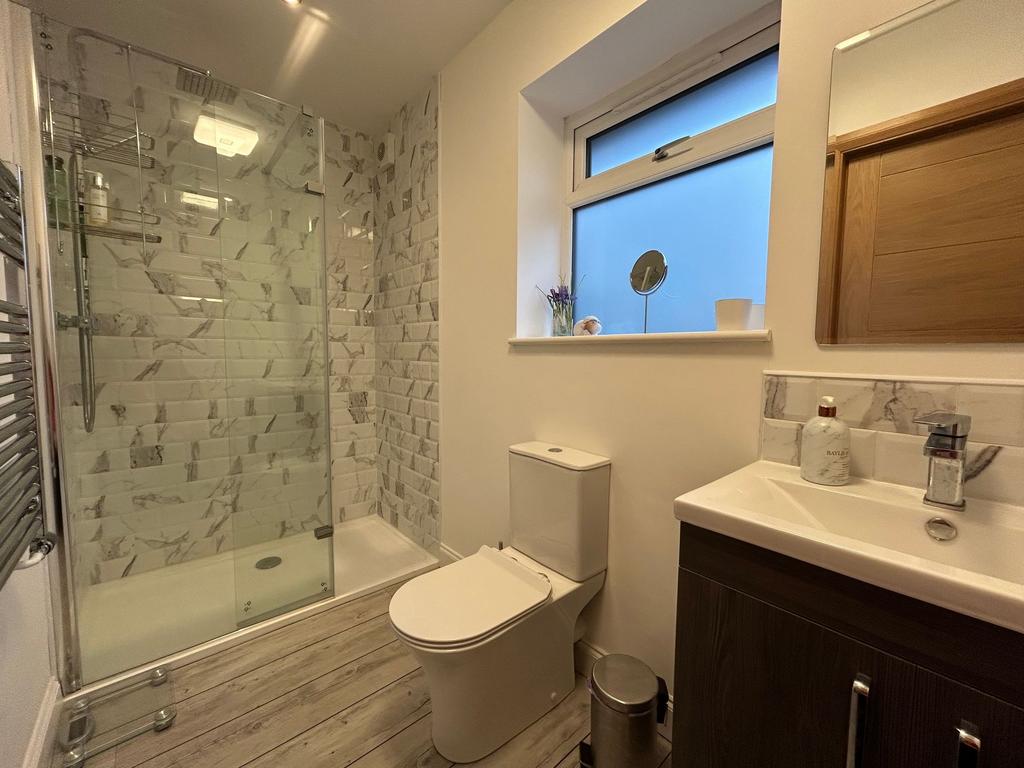 Annex Bathroom