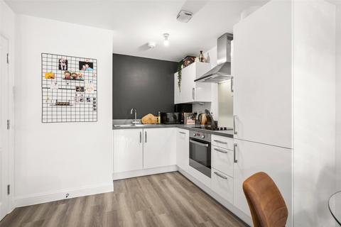2 bedroom apartment for sale, Beechey Place, Berkshire RG40