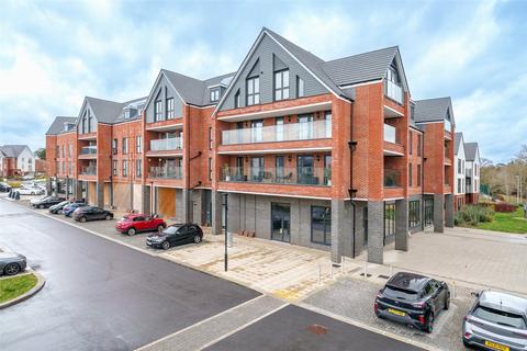 2 bedroom apartment for sale, Beechey Place, Berkshire RG40