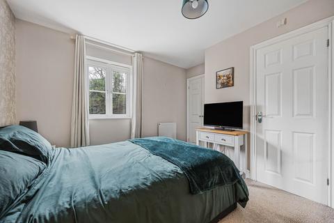 2 bedroom flat for sale, Fryers Lane, High Wycombe HP12