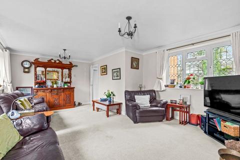 5 bedroom detached house for sale, St. Johns Road, High Wycombe HP10