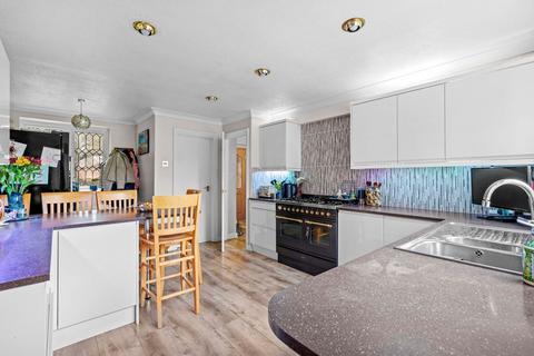 5 bedroom detached house for sale, St. Johns Road, High Wycombe HP10