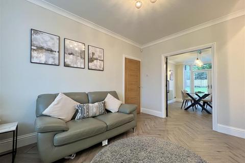 3 bedroom semi-detached house for sale, Stourbridge Road, Hagley, Stourbridge