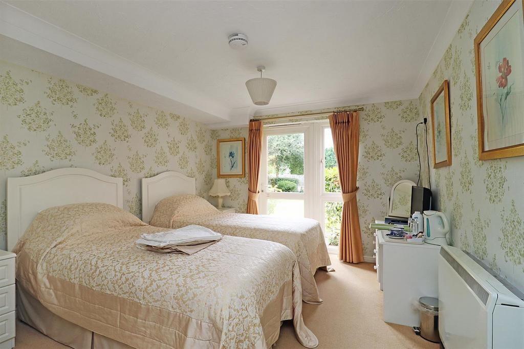 Guest Suite Bedroom