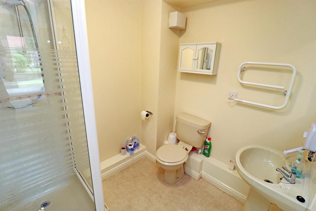 Guest Suite Shower Room