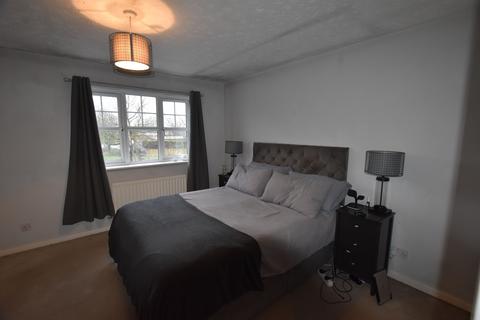 undefined, Gibson Close, Stafford, ST16