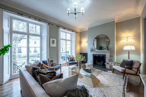undefined, Addison Avenue, London
