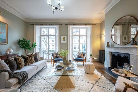 undefined, Addison Avenue, London