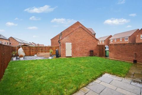 4 bedroom detached house for sale, Park Hill Way, Wakefield, West Yorkshire