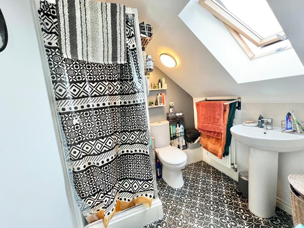 En-suite shower room