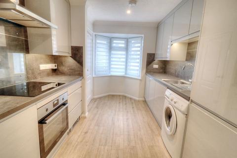 2 bedroom terraced house for sale, Gardens Close, High Wycombe HP14