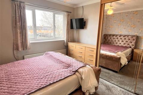 undefined, Field Close, Sundorne, Shrewsbury, Shropshire, SY1