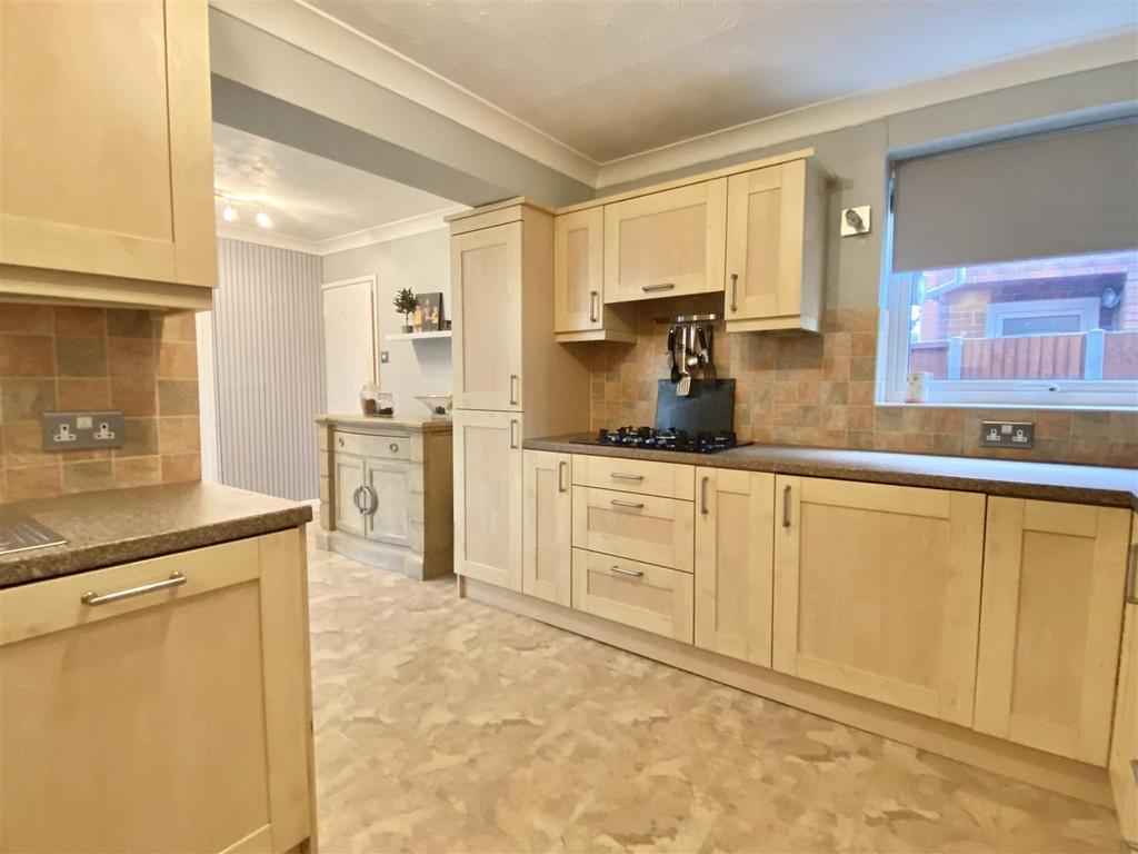 3 Earlswood-14.jpg