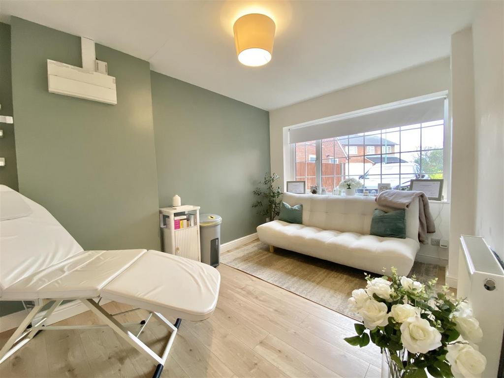 3 Earlswood-7.jpg
