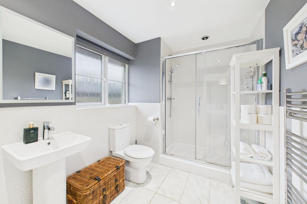 En-suite 1
