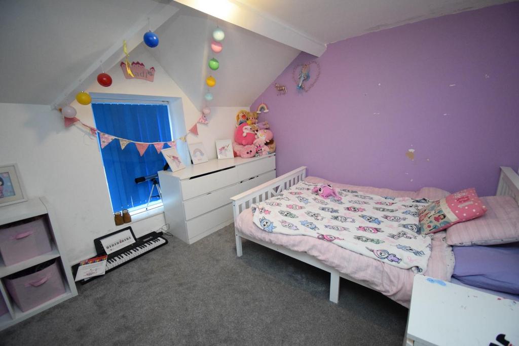 Bedroom 3.JPG