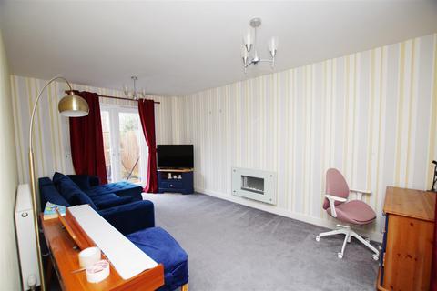 undefined, Dowland Close, Swindon SN25
