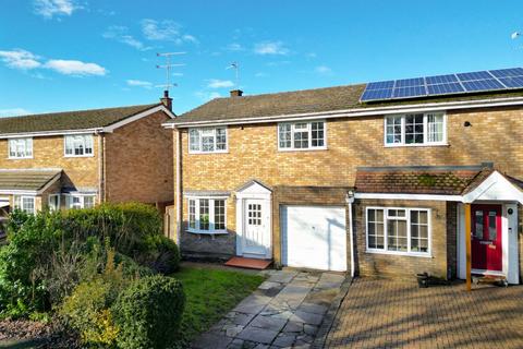 undefined, Hatfield Gardens, Farnborough, GU14