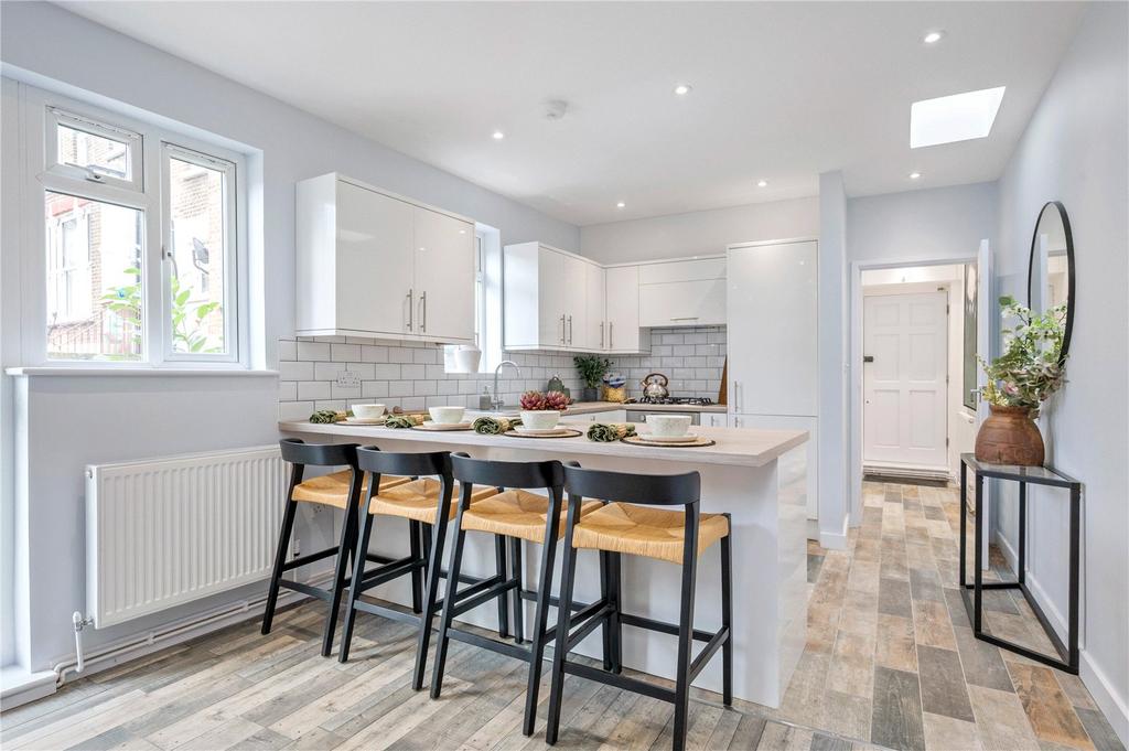 Reception/Kitchen