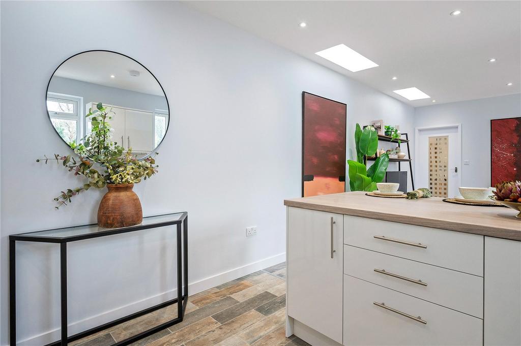 Reception/Kitchen