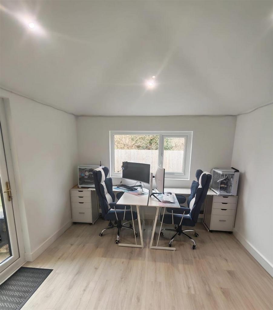 Garden room/office