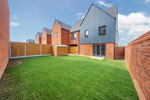 4 bedroom terraced house to rent, Houghton Regis LU5