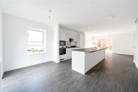 4 bedroom terraced house to rent, Houghton Regis LU5