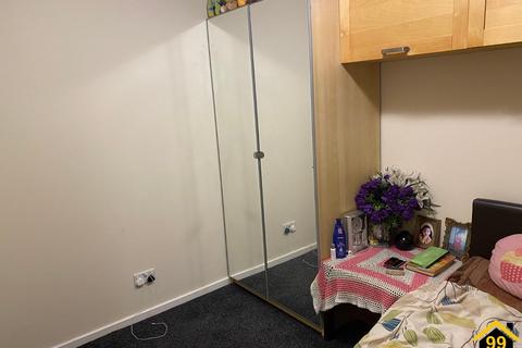 undefined, Plesman Way, Wallington, Surrey, SM6
