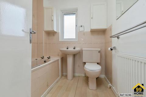 undefined, Plesman Way, Wallington, Surrey, SM6
