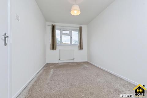 undefined, Plesman Way, Wallington, Surrey, SM6