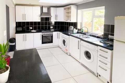 undefined, 35 Harpenden Road, St. Albans, Hertfordshire, AL3 6BJ