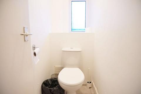 3 bedroom apartment to rent, Glynde Reach Harrison Street LONDON WC1H 8JZ