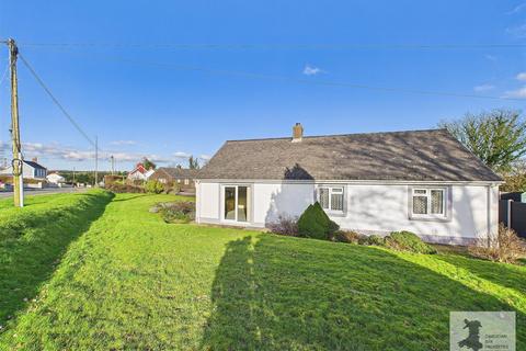 3 bedroom detached bungalow for sale, Blaenffos, Boncath