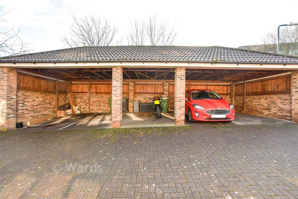Driveway/Parking