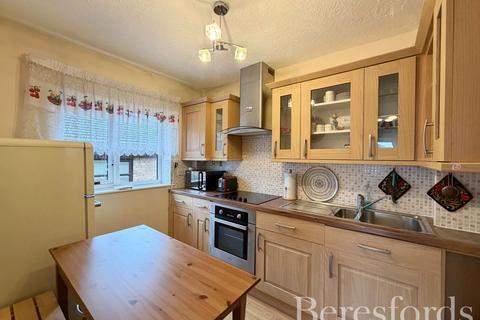 undefined, Abbs Cross Gardens, Hornchurch, RM12