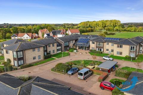 2 bedroom apartment for sale, Dove Close, Capel St Mary. IP9 2AW