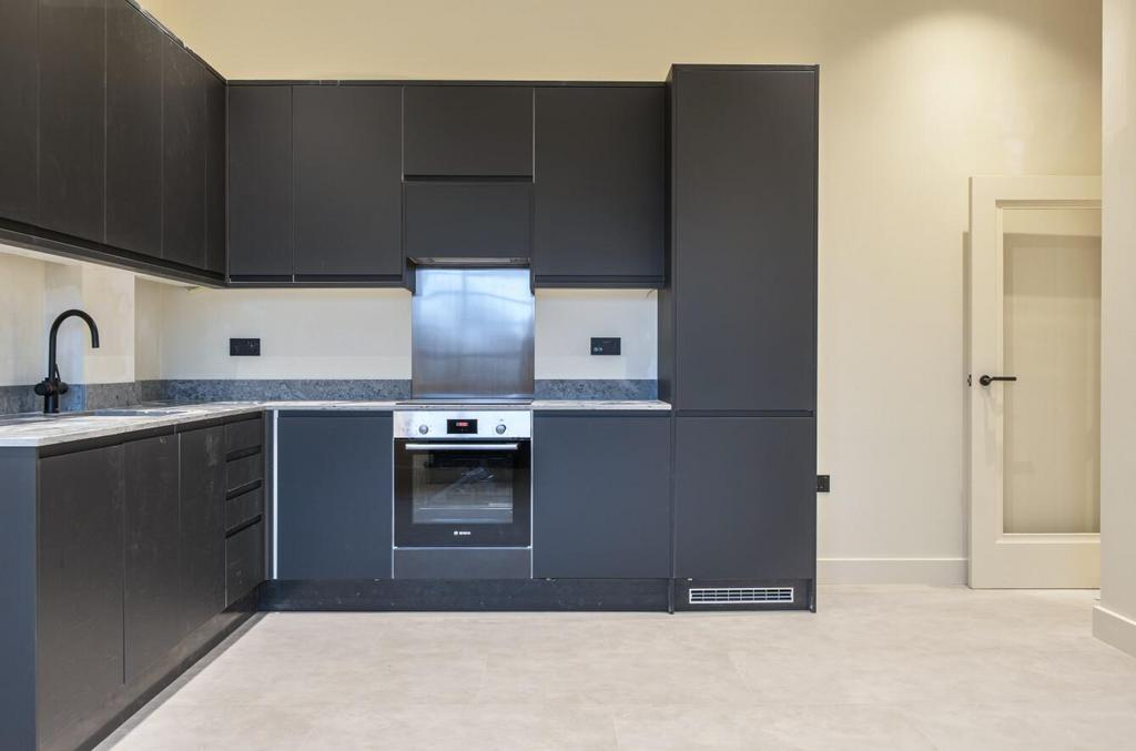 Kitchen - actual.jpg