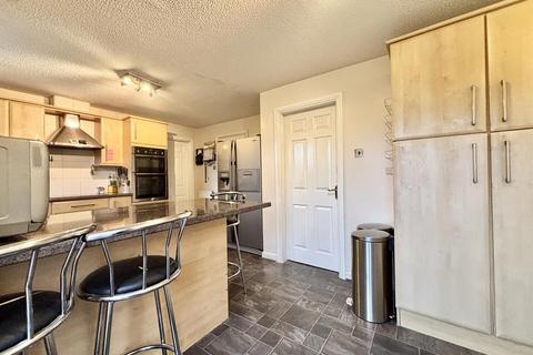 5 bedroom detached house for sale, Cedar Ridge, Garforth, Leeds